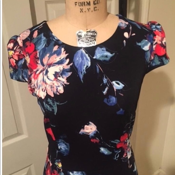 Betsy Johnson Navy Floral Midi Short Casual Dress - Picture 2 of 3